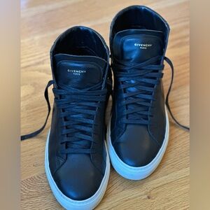 Givenchy Black and White Men's Sneakers